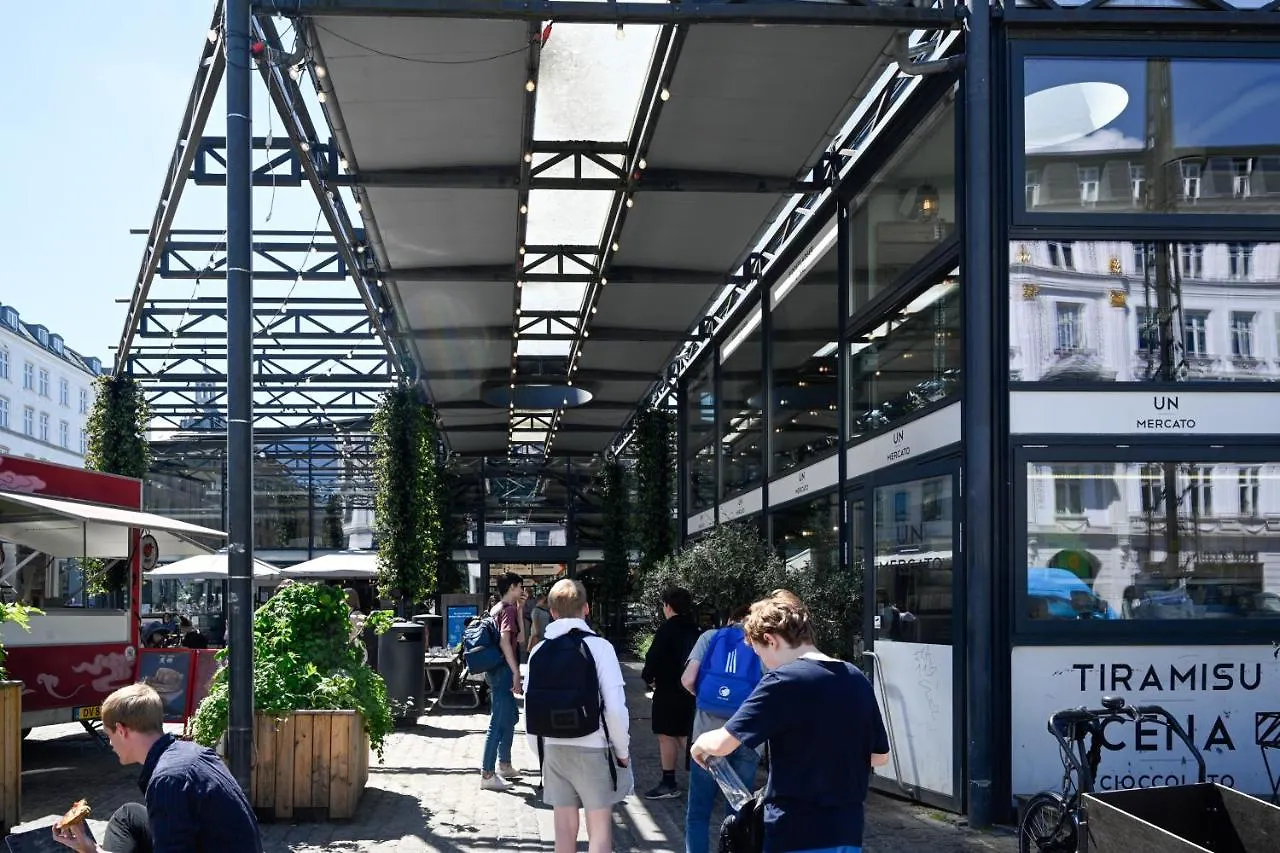 Sanders Lake - Pleasant Two-Bedroom Apartment In Downtown Copenhagen 0*,  Denmark